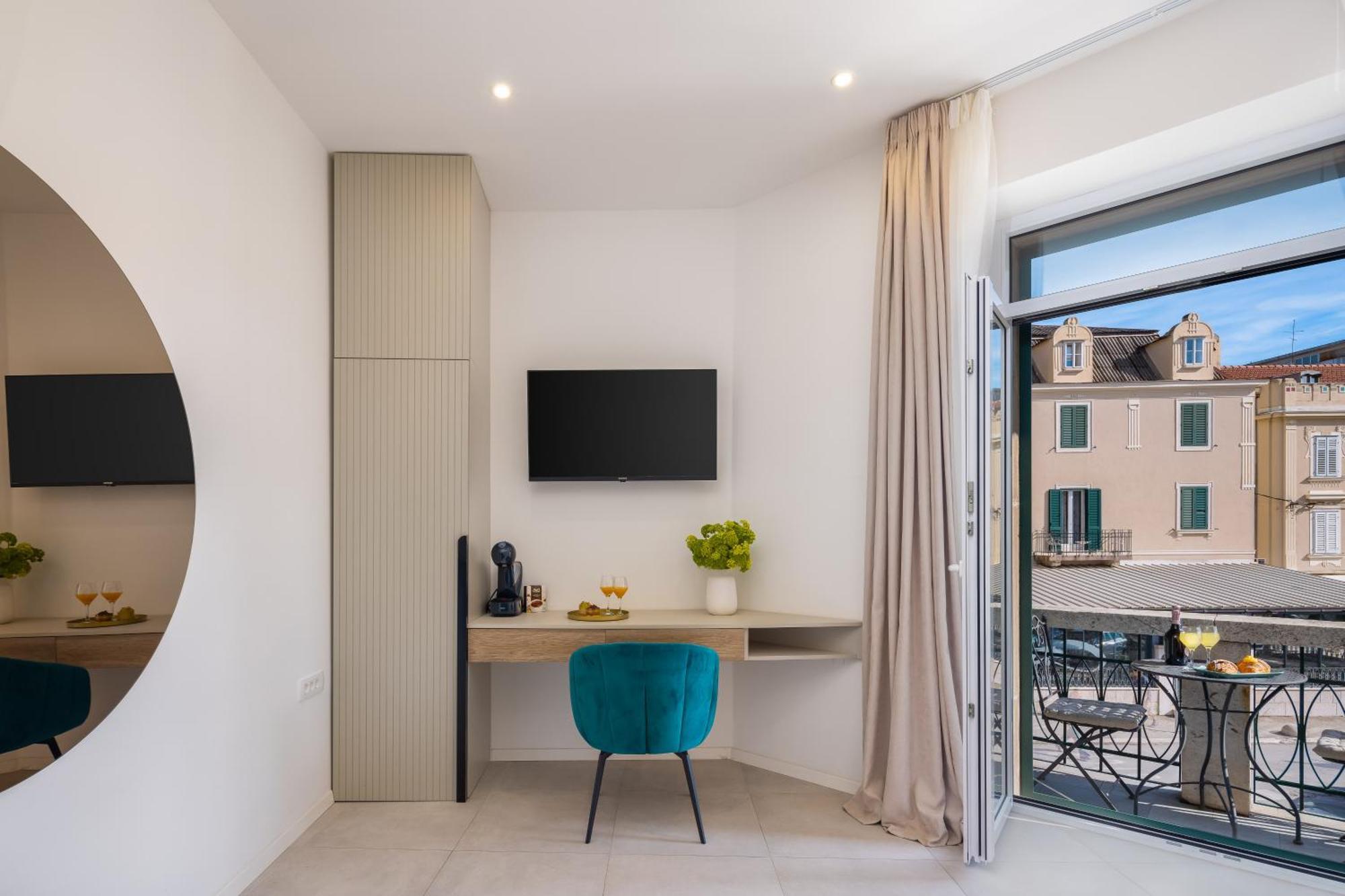 48 Rooms Split Bagian luar foto