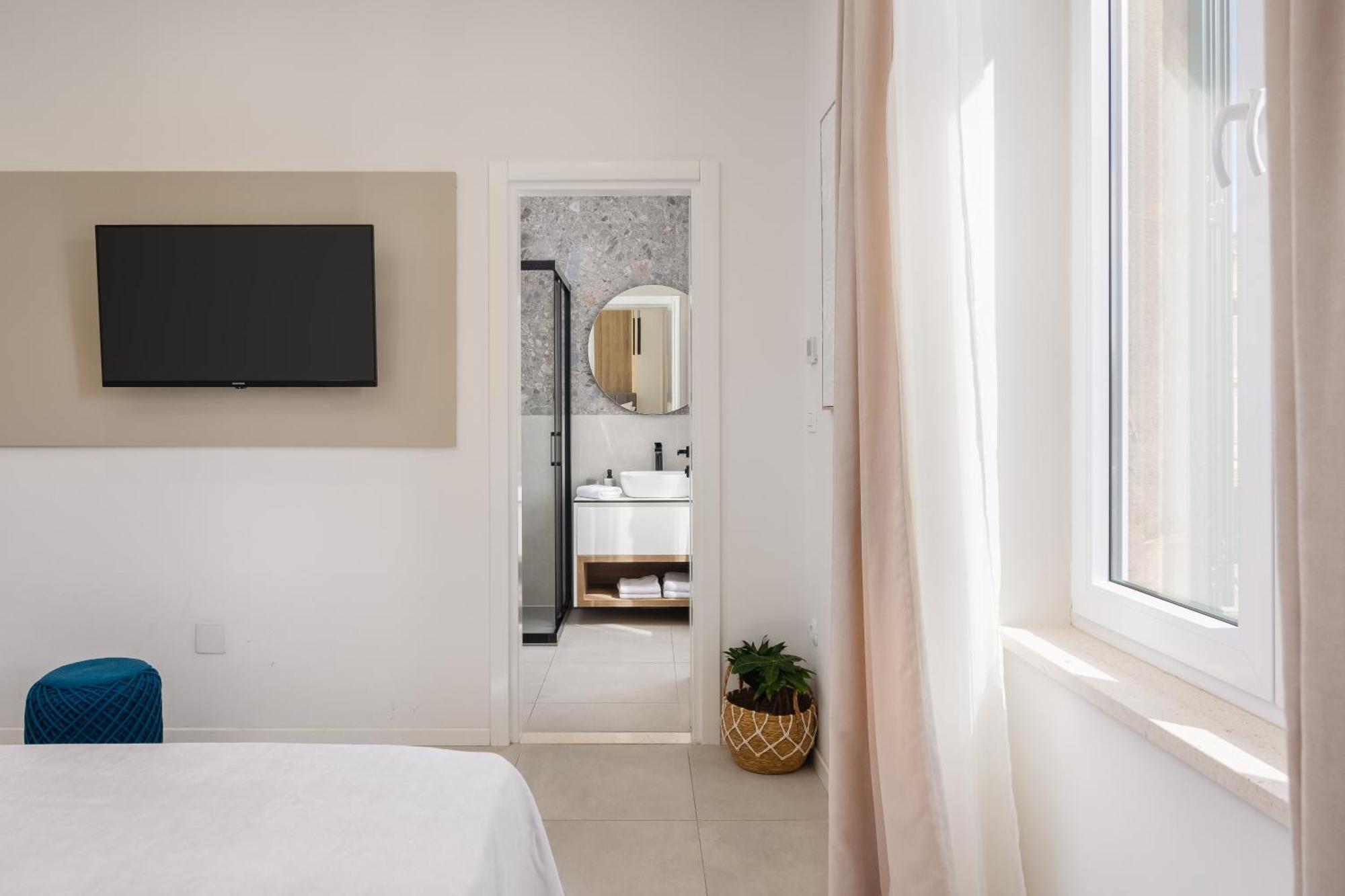48 Rooms Split Bagian luar foto